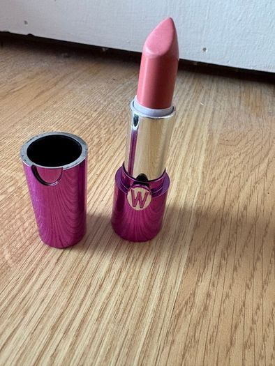 Wycon Lipstick