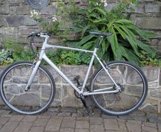 Giant Escape 4 Hybrid Bike