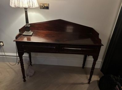Georgian style mahogany writing desk