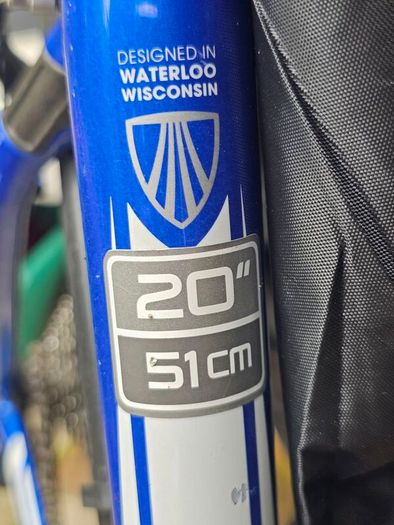 Bicycle aluminium frame fully serviced