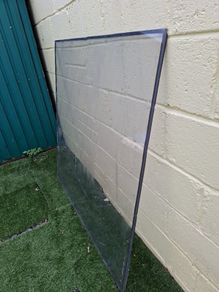 Perspex 128 cm x 127,5 cm, 10 mm thickness