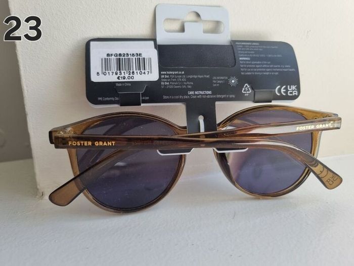 Foster Grant Sunglasses Brand New (2 for 15 Euro)