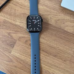 Apple Watch 11 - Dec 2025