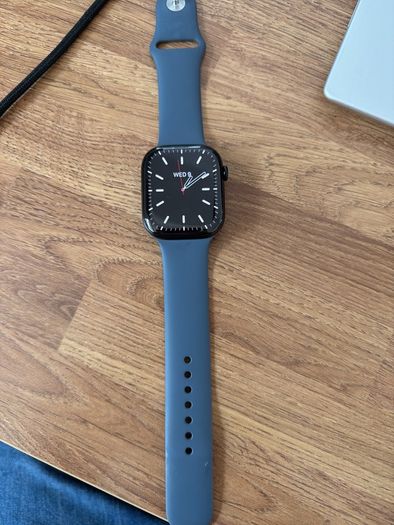 Apple Watch 11 - Dec 2025