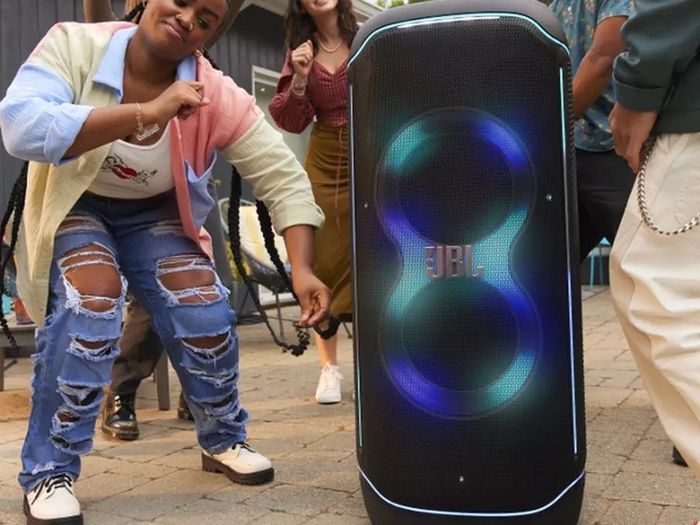 JBL PartyBox Ultimate Bluetooth Speaker