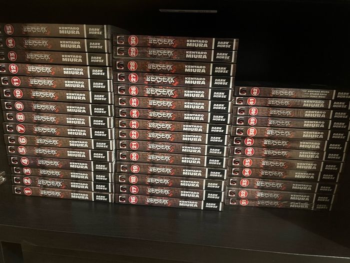 Beserk 1-42 brand new, sealed