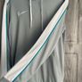 Mens Nike Hoody - Small Image 4