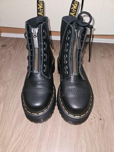 Dr. Marten boots