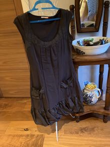 Brown dress