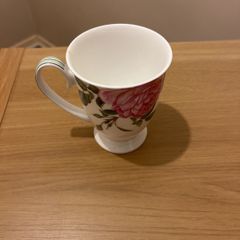 Newbridge rose mugs