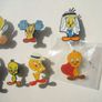 TWEETY BIRD (Warner Bros - Looney Tunes) - various character pin badges Image 3