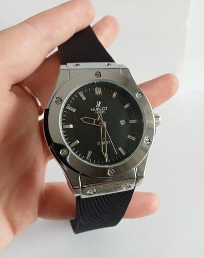 New Men's HvbIot Watch