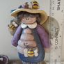 Crazy Mountain June Candle holder bee keeper Image 4