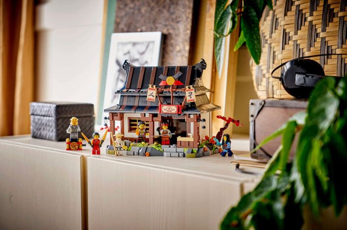 LEGO NINJAGO: 15th Anniversary of the Four-Weapons Forge (71858) NEW