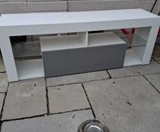 TV stand