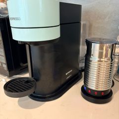 Nespresso Vertuo Pop Liberty Collection  Excellent Condition