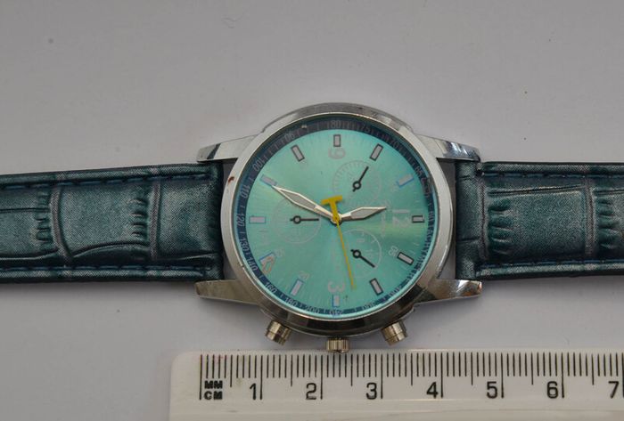 Geneva Gents Quartz Watch