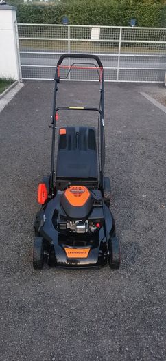lawnmower