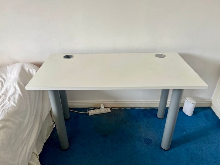 White Office / Gaming Desk