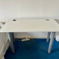 White Office / Gaming Desk