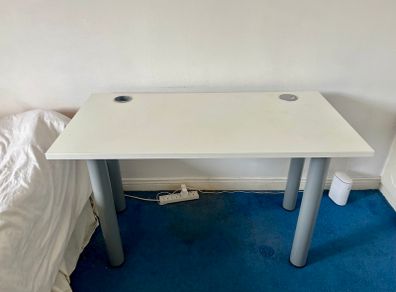 White Office / Gaming Desk