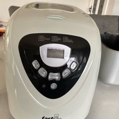 Morphy Richards Fastbake Bread Maker