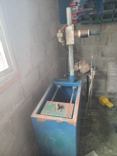 CD7-28A Core Bit Retipping Machine Hydraulic