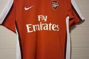 Arsenal Jersey. Official Nike Arsenal Mens Home Jersey From Season 2008 / 2010. Authentic Original From The Time.  Not A Modern Day Remake.