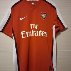 Arsenal Jersey. Official Nike Arsenal Mens Home Jersey From Season 2008 / 2010. Authentic Original From The Time.  Not A Modern Day Remake.