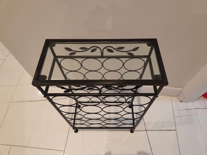 Wine holder