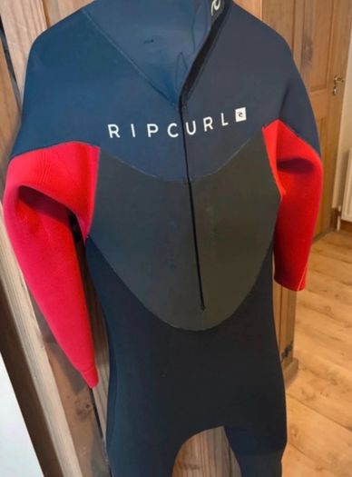RIP-CURL wetsuit