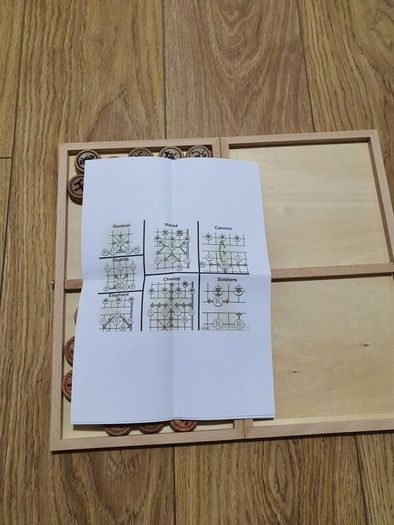 Chinese chess foldable for travel and instructions