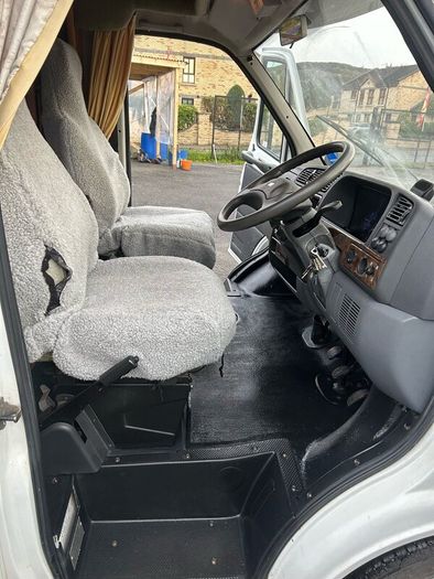 NI 6-Berth 2.8 2000 Fiat Ducato Bessacarr