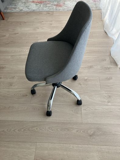 office swivel chair