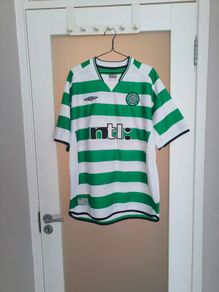 Vintage 2001/03 Celtic F.C. Umbro home jersey
