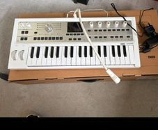 Korg Microkorg 2