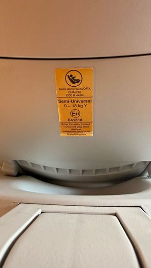 Britax Romer car seat (0 to 18kg)