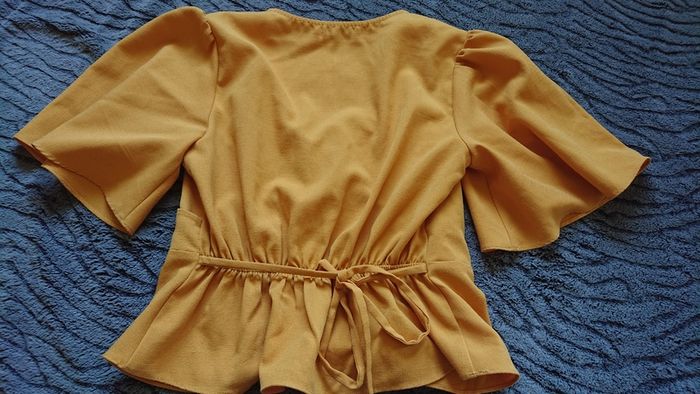 E5 SALE!  Occasional Top Size 12