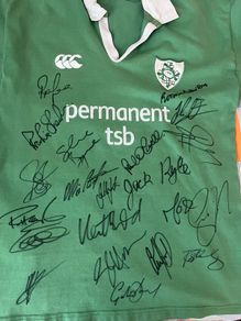Ireland rugby signed Legends jersey