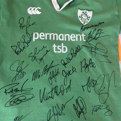 Ireland rugby signed Legends jersey