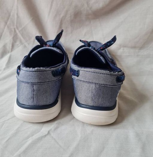 skechers slip ons Goga mat Size 7 eu 40 in excellent condition