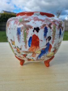 Vintage Japanese 3 Footed Hand Painted Biscuit Jar