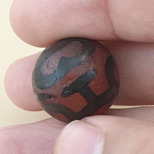 Vintage Carnelian Agate Treasure Vase Pattern Bead Amulet