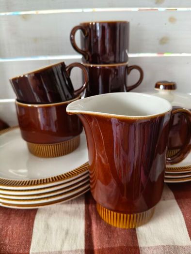 Vintage Poole Pottery Teaset