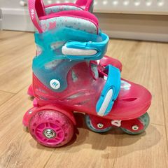 Rollerskaters Mia with LED wheels 9-12J