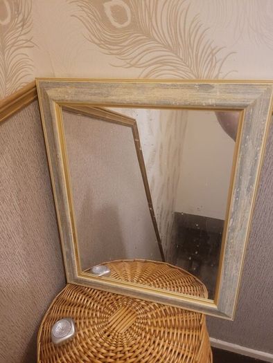 mirror