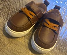Boy shoes