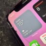 iPhone XR 64gb red. Image 4