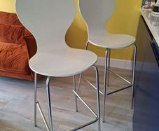 2 x Kitchen Counter High Stools