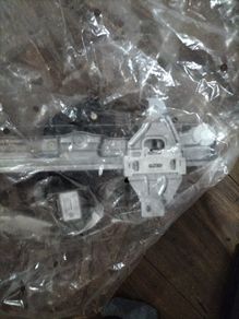 Citreon DS4 2010-2018 Front Right Window Regulator (Genuine OEM, No Motor)